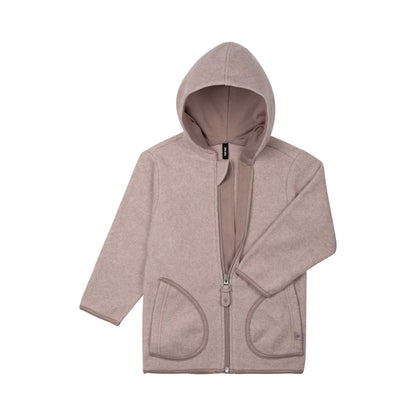 Kuschelige Mini-Jacke aus Baumwoll-Fleece mit Kapuze – nachhaltig produziert von Pure Pure by Bauer, erhältlich in Winterthur, Zürich.