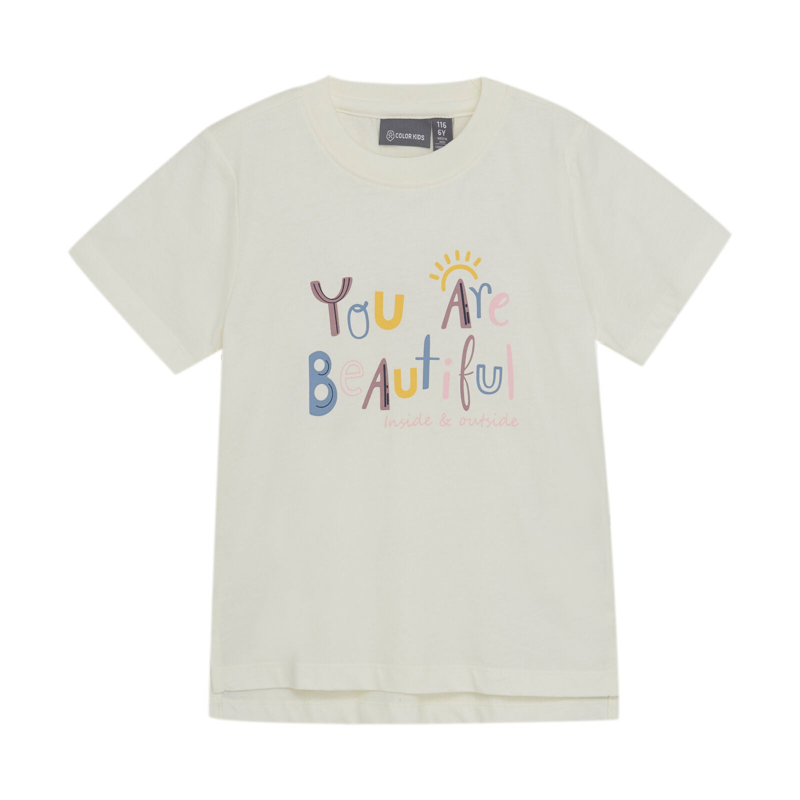 Color Kids Mädchen T-Shirt „You Are Beautiful“ aus Baumwolle in Beige – weiches, bequemes Sommer-Shirt für Kinder. Zu kaufen im Kinderladen in Winterthur, Zürich, Schweiz.