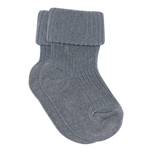 MP Kids Babysocken aus gerippter Baumwolle in Dunkelblau mit weichem Umschlagbund. Ideal für zarte Babyfüße und besten Tragekomfort.